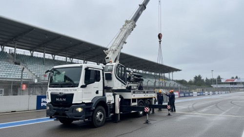 Formula 1 Pisti Çevresi Vinç Kiralama