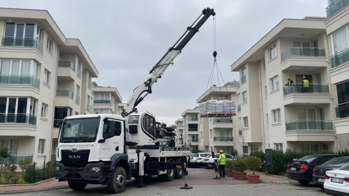 Fuaye Turkuaz Vinç Kiralama