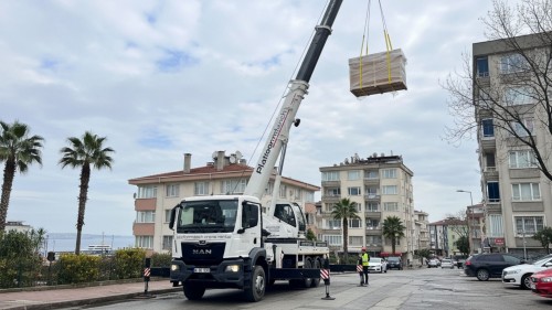 Güzelyalı Vinç Kiralama