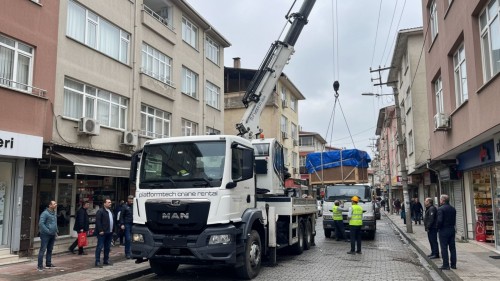 Kale Caddesi Vinç Kiralama