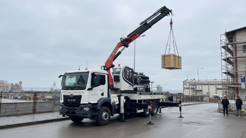 Tersaneler Caddesi Vinç Kiralama